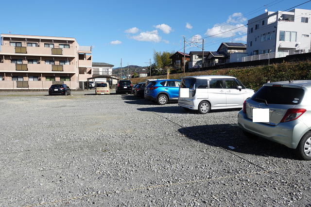 駐車場外観