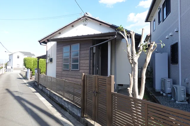 伊豆の国市田京にある貸家一戸建2Kの建物外観写真